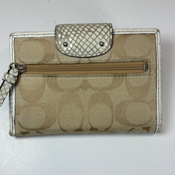 Coach Brown Signature Turn Lock Bi Fold Wallet - Picture 2 of 5